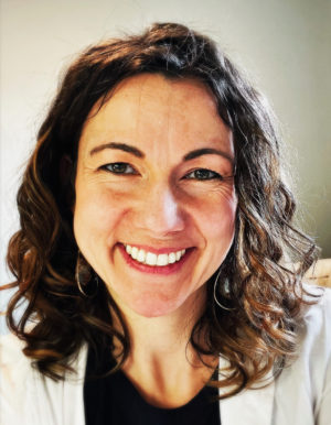 Head shot of author Ashley Hope Pérez